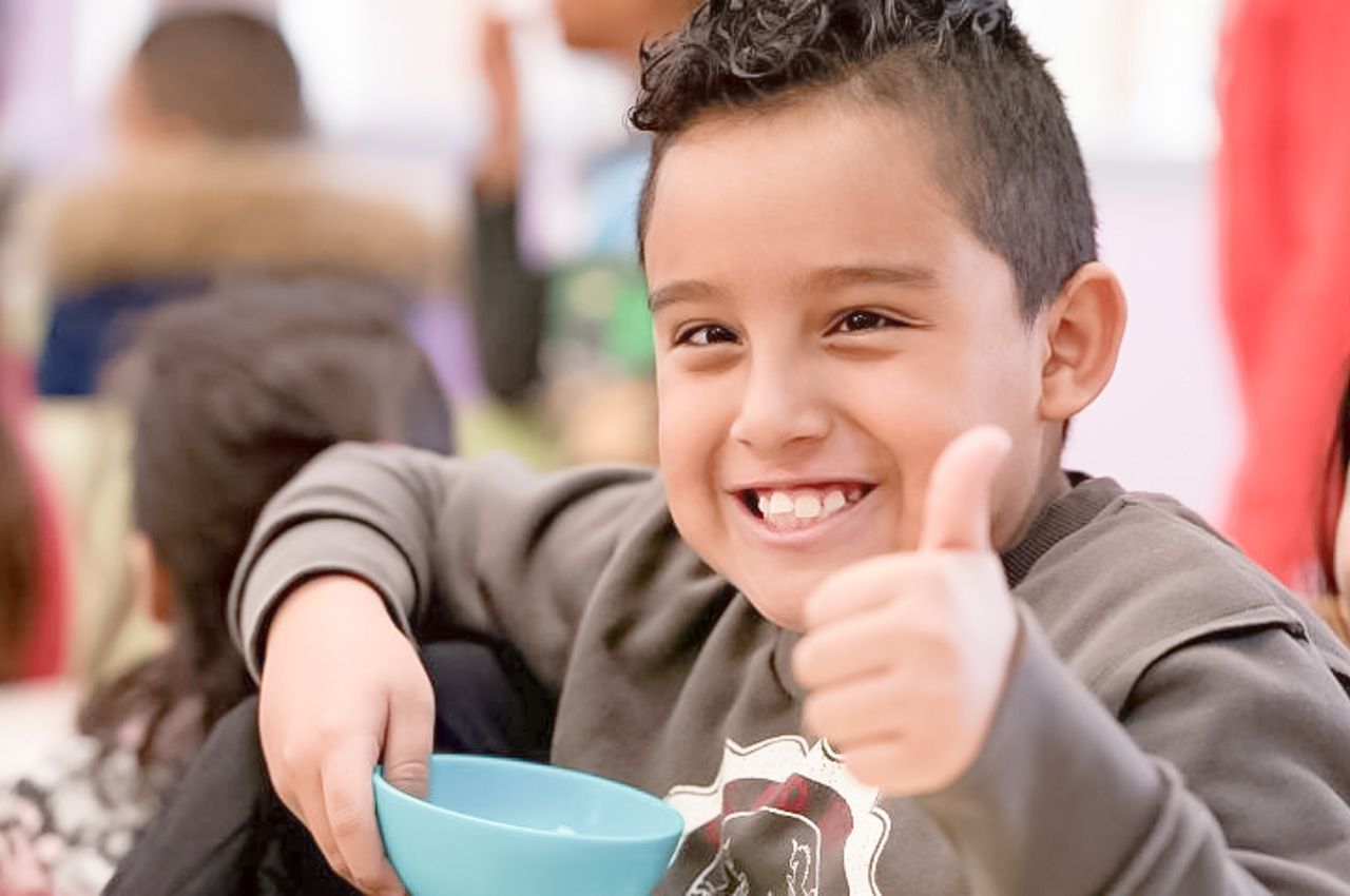 DKV se une a Ayuda en Acción para prevenir la obesidad infantil