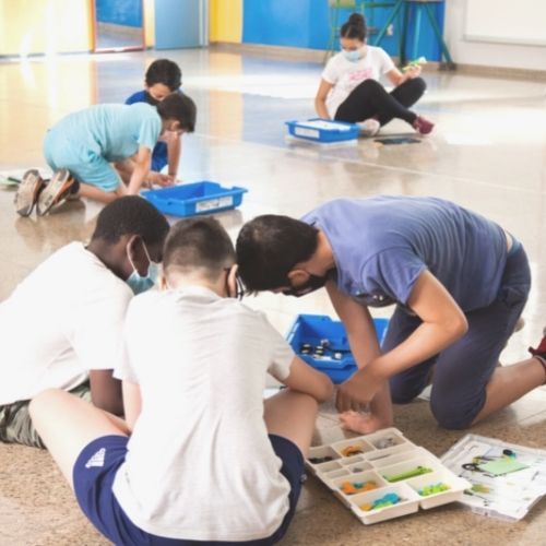 Testimonios de niñas y niños sobre derecho a opinar y derecho a la educación.